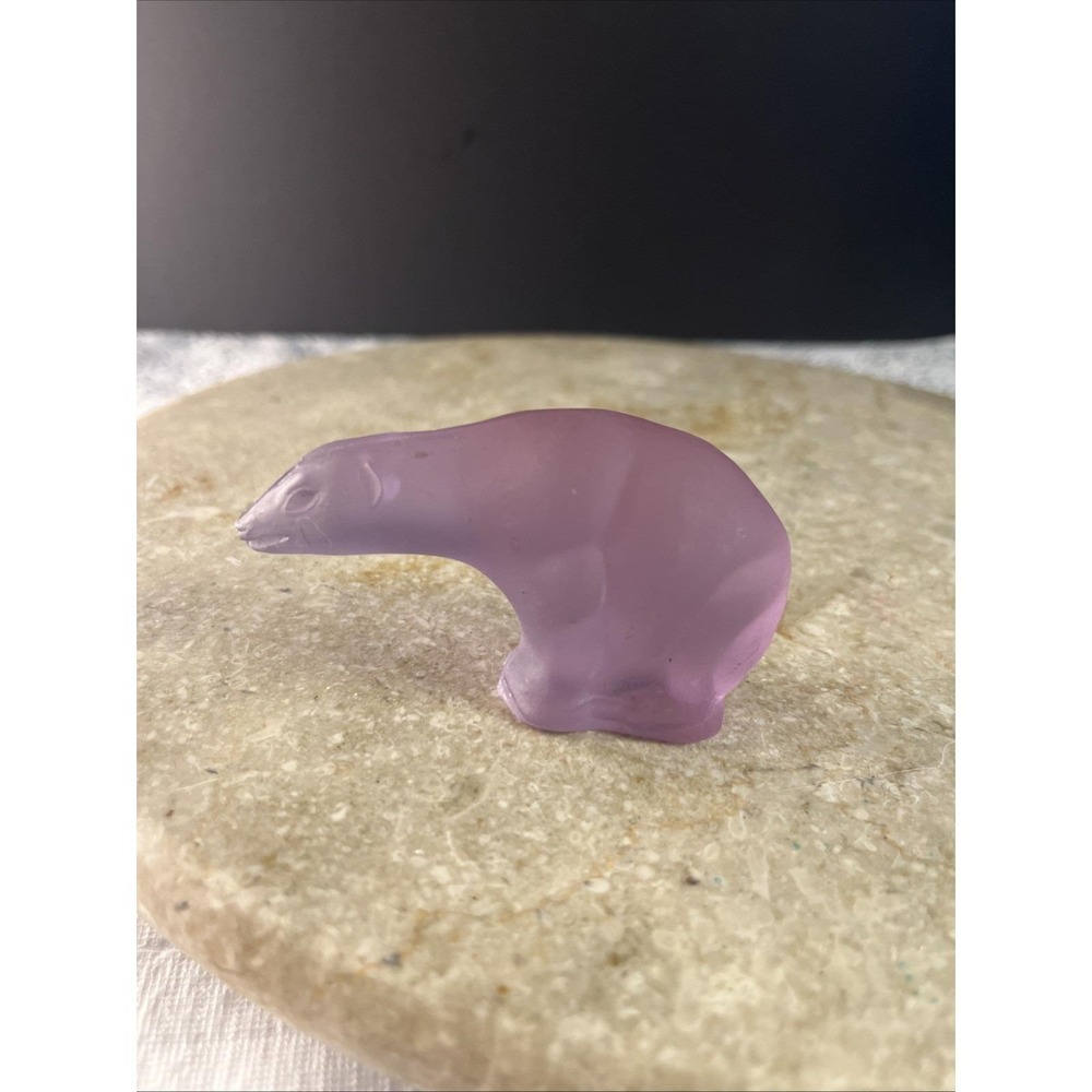 Czech 3.5 Molded Glass Neodymium Polar Bear Figurine Changes Color